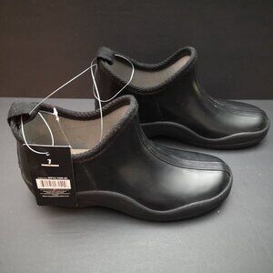 NWT Simon Chang Ladies Size 7 Black Pull On Style Rain Booties